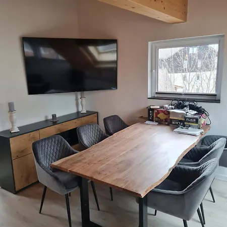 アパート Bergkristall